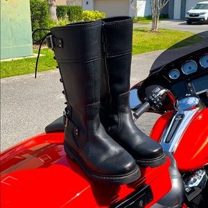 MILWAUKEE RIDING BOOTS SIZE 9